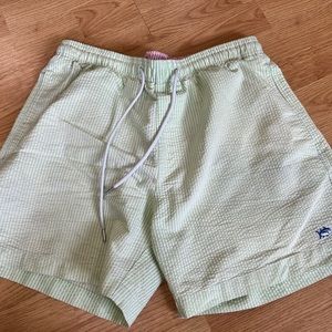 Men’s southern tide swim trunks